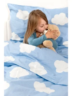 MyToys COLLECTION Möbel MyToys-COLLECTION Kinderbettwäsche Wolken, Flanell, Blau, 135 X 200 Cm + 80 X 80 Cm Von Pötter Bettwäsche Bettwäsche 135 X 200 Cm Flanell Winterbettwäsche Kinderbettwäsche Pferdebettwäsche Bettbezug Mädchenbettwäsche Biberbettw...