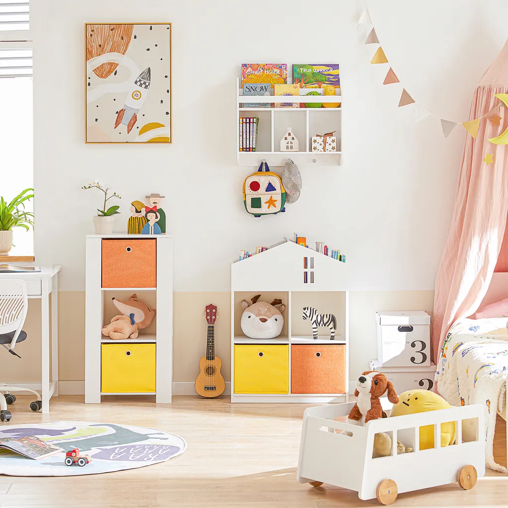SoBuy KMB49-W Kinder Bücherregal Mit Haus-Design Kinderregal Mit 2 Stoffboxen Spielzeugregal Aufbewahrungsregal Für Kinder Spielzeug-Organizer Weiß BHT Ca.: 65x91x27cm – Bild 3